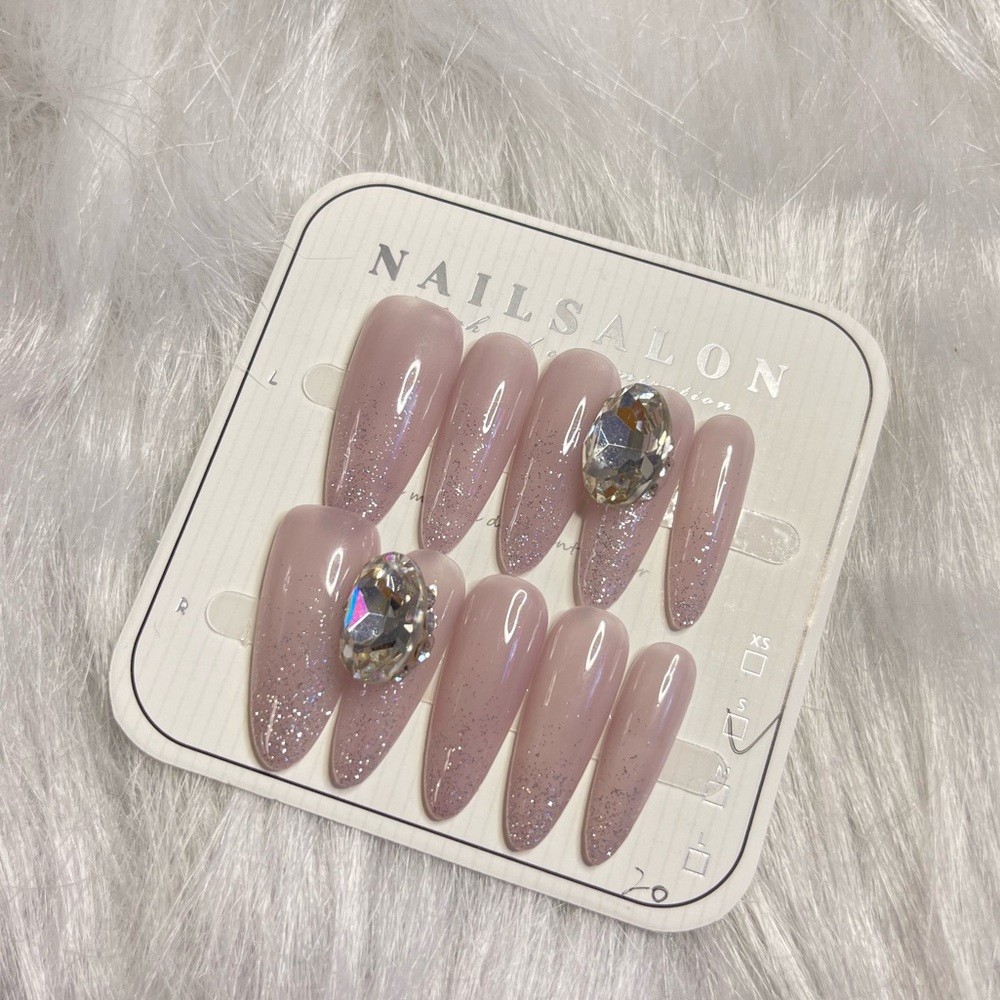 10 piece press on nail